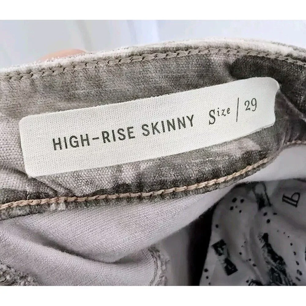 Anthropologie Pilcro Velvet Pants Camo Print Size 29 Women's High Rise Jeans